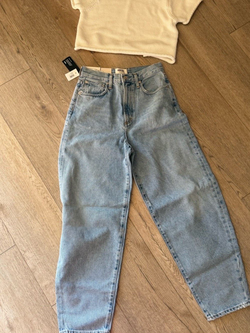 Agolde Light Wash Boyfriend Jeans in Pale Blue